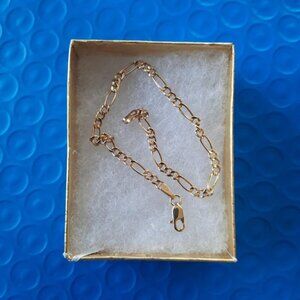 10k Yellow Gold Figaro Chain Bracelet 6 inch NEW